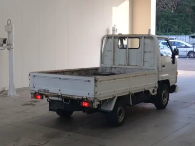 Toyota HIACE TRUCK