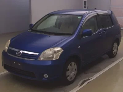 Toyota RAUM