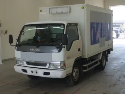 Isuzu ELF