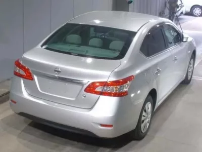 Nissan SYLPHY