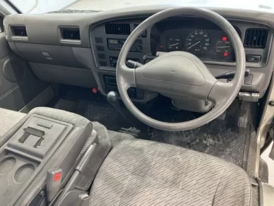 Nissan CARAVAN VAN