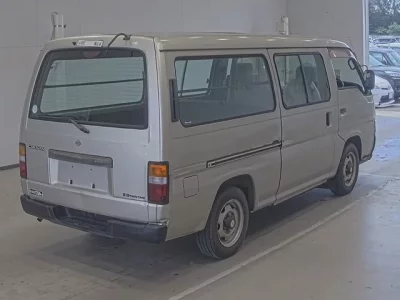 Nissan CARAVAN VAN