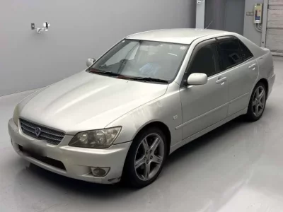Toyota ALTEZZA