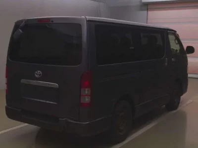 Toyota REGIUS ACE VAN