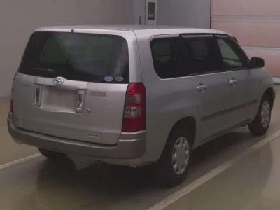 Toyota SUCCEED
