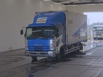 Isuzu FORWARD