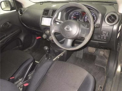 Nissan TIIDA LATIO
