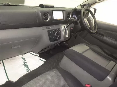 Nissan CARAVAN VAN