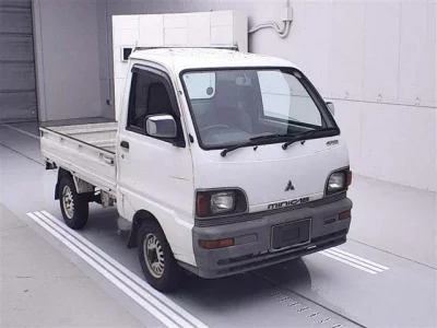 Mitsubishi MINICAB TRUCK