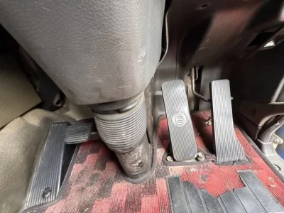 Nissan TRUCK