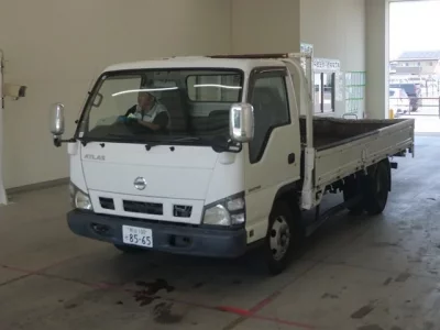 Nissan ATLAS
