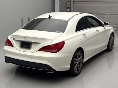 Mercedes-Benz CLA CLASS