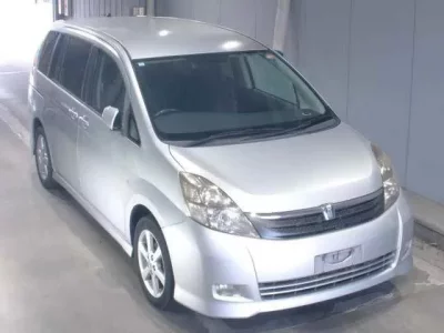 Toyota ISIS
