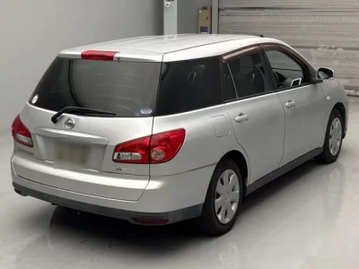 Nissan WINGROAD