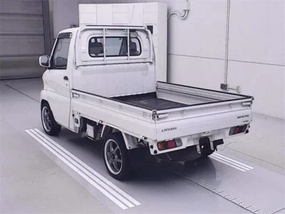 Mitsubishi MINICAB TRUCK