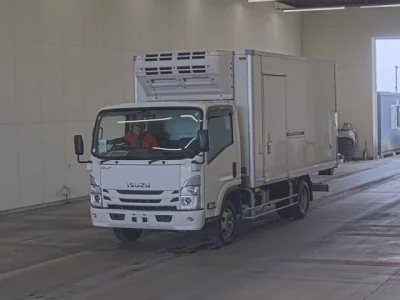 Isuzu ELF