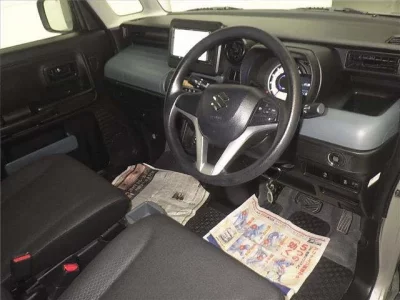 Suzuki SPACIA BASE