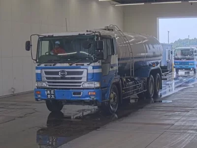 Hino PROFIA