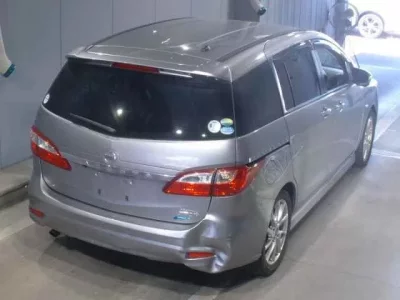 Nissan LAFESTA