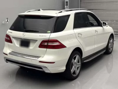 Mercedes-Benz ML CLASS