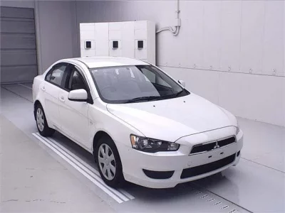 Mitsubishi GALANT FORTIS