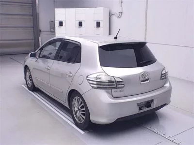 Toyota BLADE