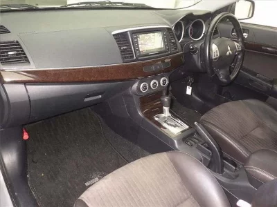 Mitsubishi GALANT FORTIS