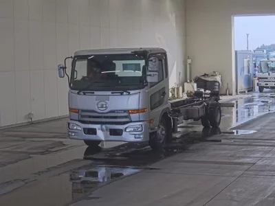 Nissan CONDOR