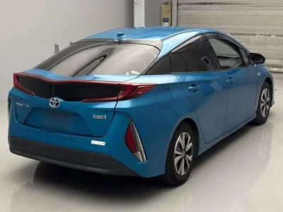 Toyota PRIUS PHV