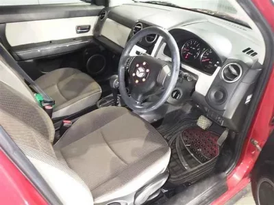 Mazda VERISA