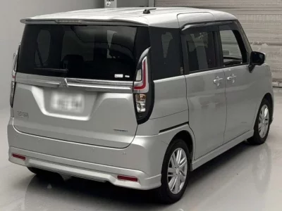 Mitsubishi DELICA D2
