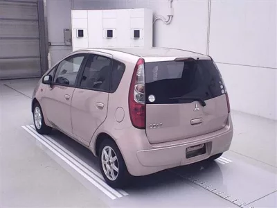 Mitsubishi COLT