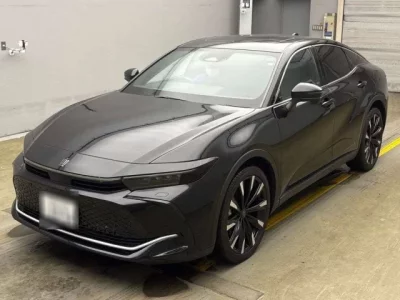 Toyota CROWN CROSSOVER