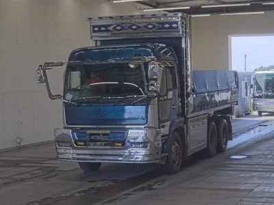Hino PROFIA
