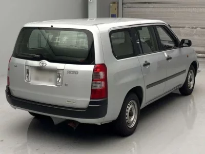 Toyota SUCCEED