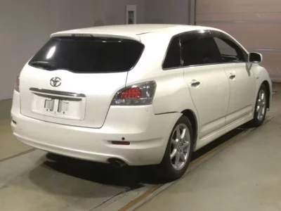 Toyota MARK X ZIO