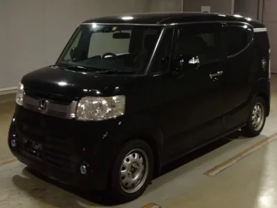 Honda N BOX SLASH