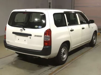Toyota SUCCEED