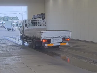 Nissan TRUCK