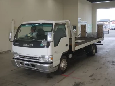 Isuzu ELF
