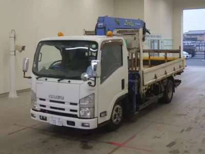 Isuzu ELF