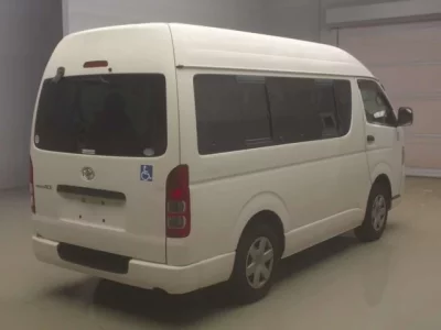 Toyota REGIUS ACE VAN
