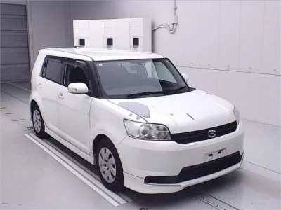Toyota COROLLA RUMION