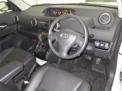 Toyota COROLLA RUMION