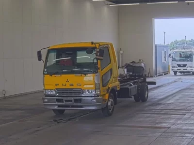 Mitsubishi FUSO FIGHTER