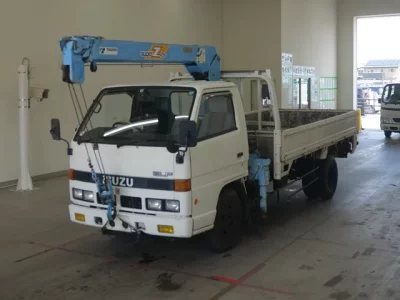 Isuzu ELF