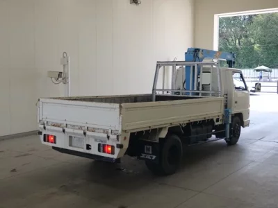 Isuzu ELF