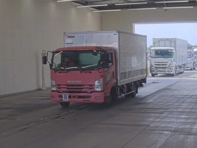 Isuzu FORWARD