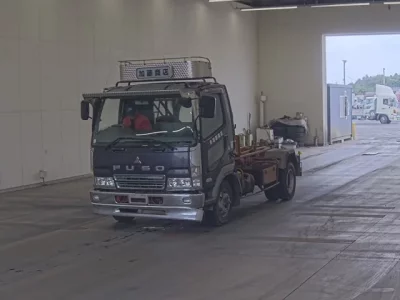 Mitsubishi FUSO FIGHTER