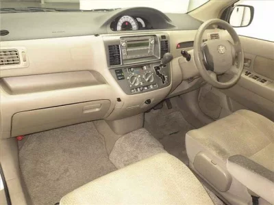 Toyota RAUM
